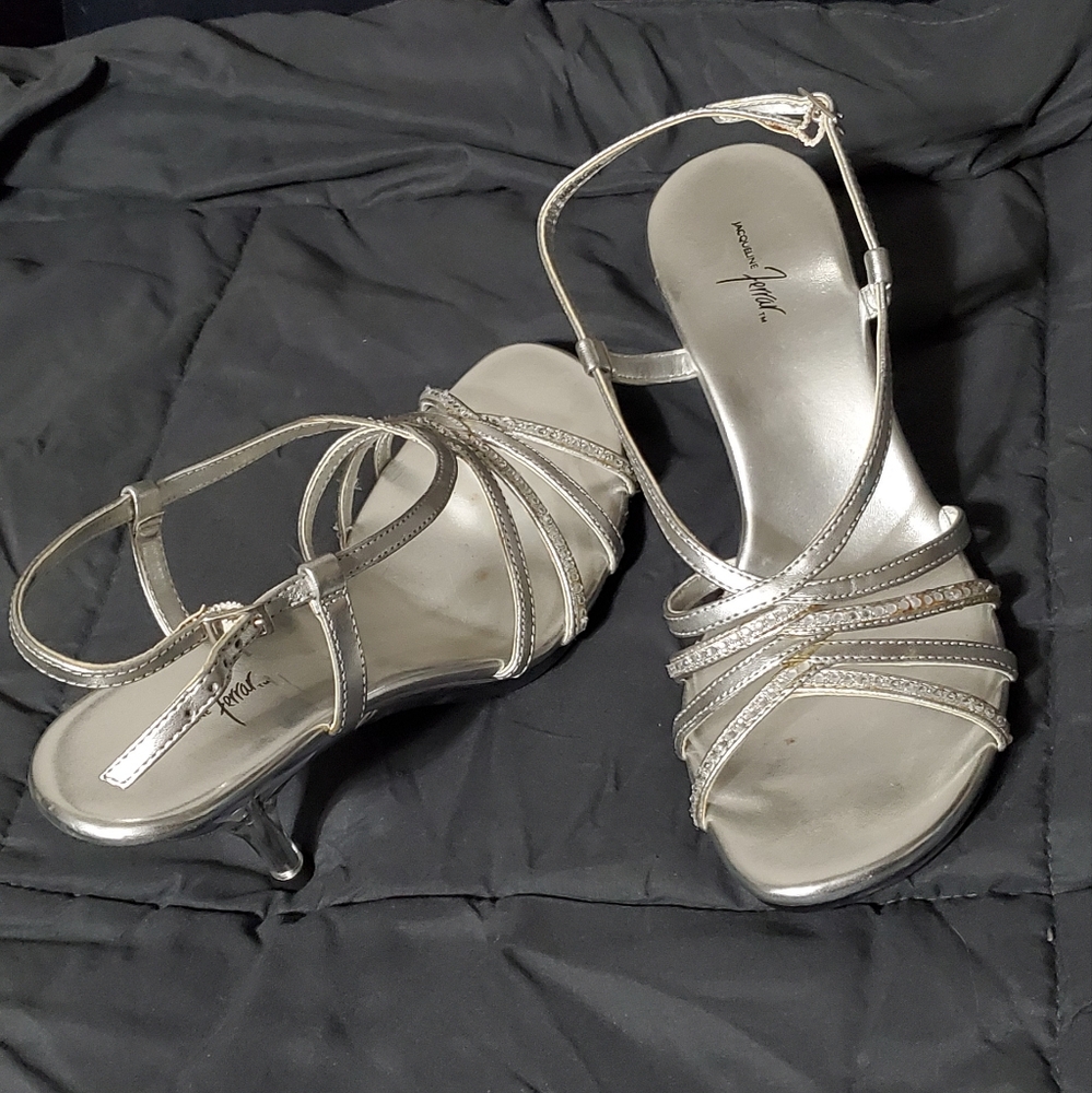 Jaqueline Ferrar Women's Silver Strappy Clear Heels